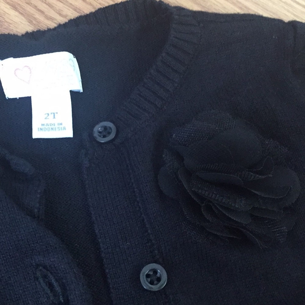 🚺Toddler Girl Black Cardigan sweater. - Picture 2 of 5